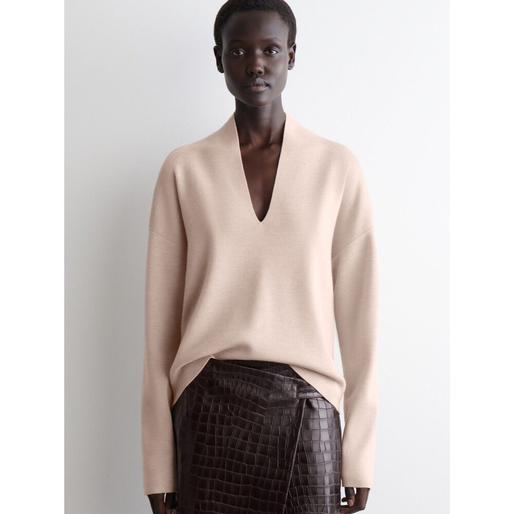 COS Women’s Pale Pink V-Neck Knit Sweater Draped Merino Wool V-Neck Jumper
